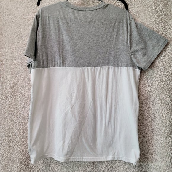 Goodfellow Grey & White Tee - Large - Picture 2 of 2